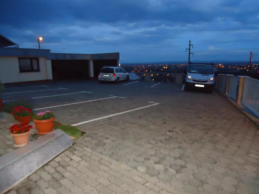 Pansion Antonio Acomodação com café da manhã Slavonski Brod Exterior foto