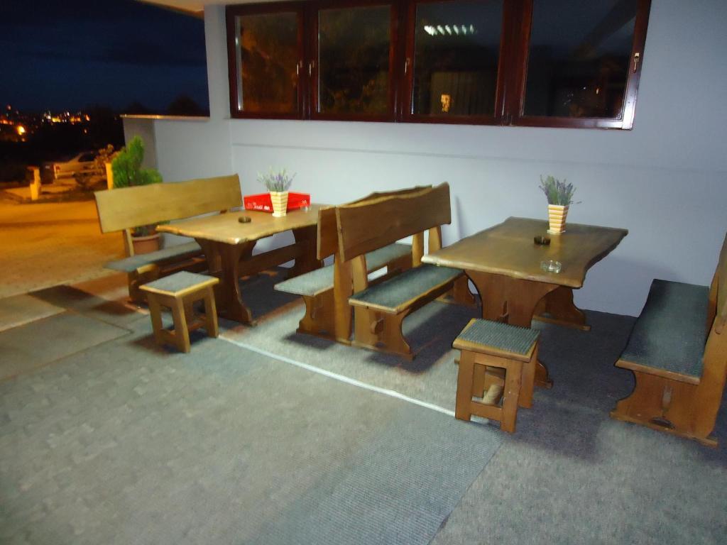 Pansion Antonio Acomodação com café da manhã Slavonski Brod Exterior foto