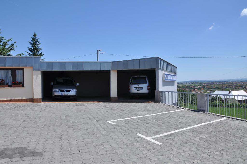 Pansion Antonio Acomodação com café da manhã Slavonski Brod Exterior foto